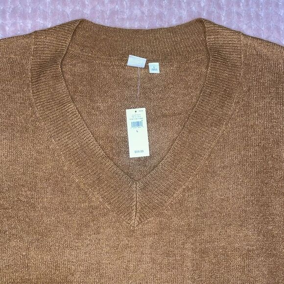Gap Womens Sparkle Tan V Neck Knit Sweater - Picture 2 of 7